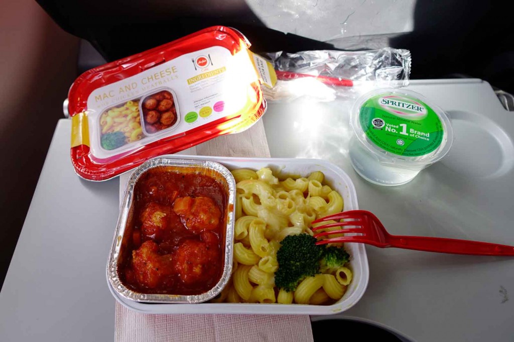 Mac and Cheese bei AirAsia